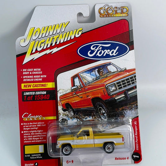 Johnny Lightning CLASSIC GOLD 1983 Ford Ranger XL